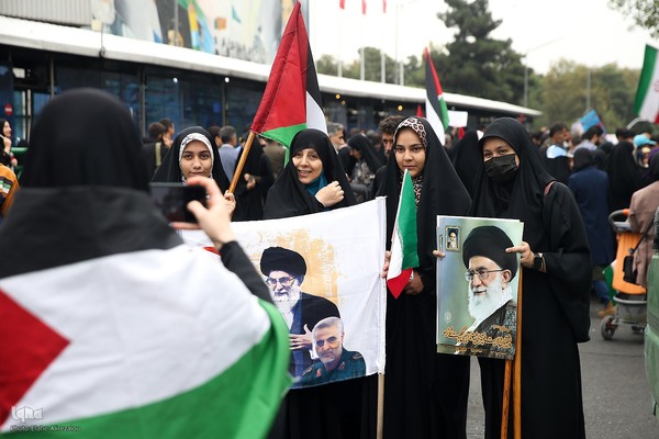 راهپیمایی سراسری به شکرانه حماسه‌ مقاومت