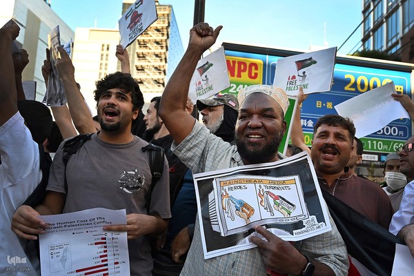 راهپیمایی مردم توکیو در  حمایت از غزه 