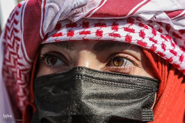 تجمع امدادگران و کادر درمان در میدان فلسطین