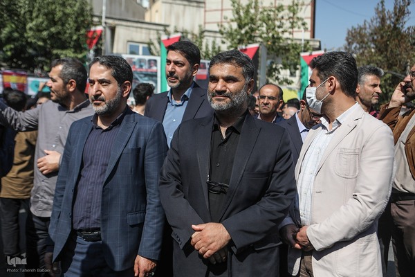 تجمع امدادگران و کادر درمان در میدان فلسطین