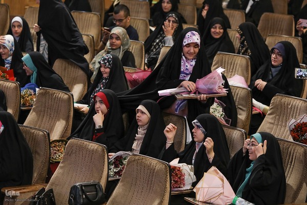 هفدهمین آیین تجلیل از حافظان قرآن