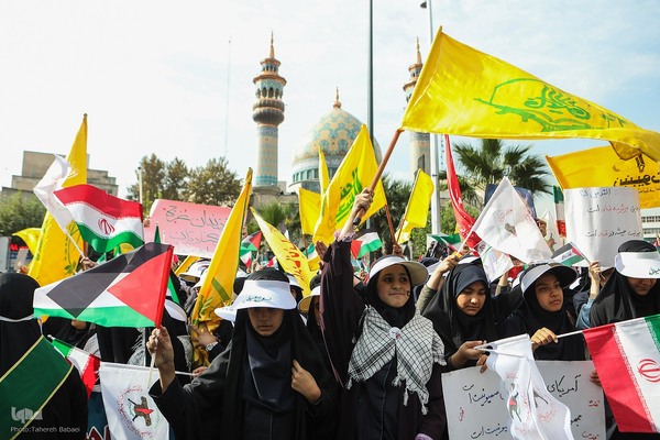 تجمع دانش‌آموزان تهرانی در حمایت از مردم مظلوم فلسطین