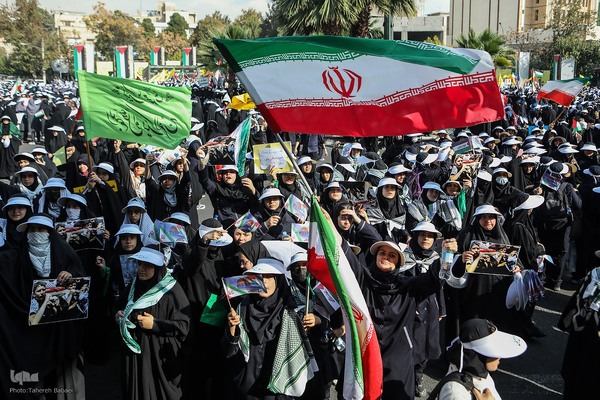تجمع دانش‌آموزان تهرانی در حمایت از مردم مظلوم فلسطین