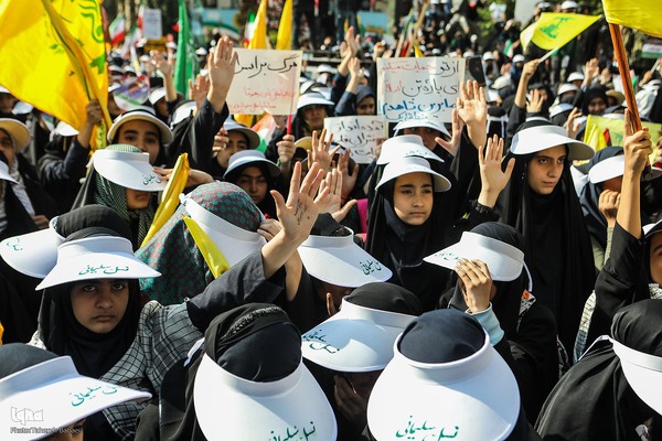 تجمع دانش‌آموزان تهرانی در حمایت از مردم مظلوم فلسطین