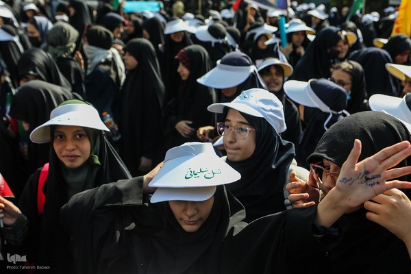 تجمع دانش‌آموزان تهرانی در حمایت از مردم مظلوم فلسطین