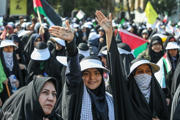 تجمع دانش‌آموزان تهرانی در حمایت از مردم مظلوم فلسطین