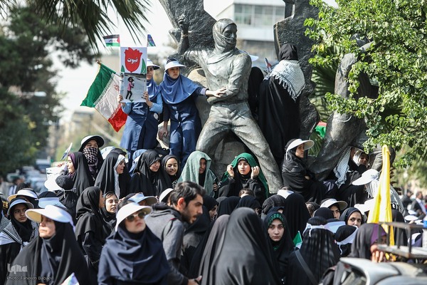 تجمع دانش‌آموزان تهرانی در حمایت از مردم مظلوم فلسطین