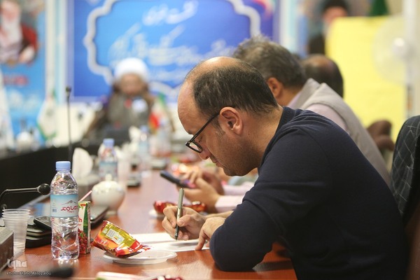 نشست خبری و مراسم رونمایی از پوستر چهل و ششمین دوره مسابقات سراسری قرآن کریم