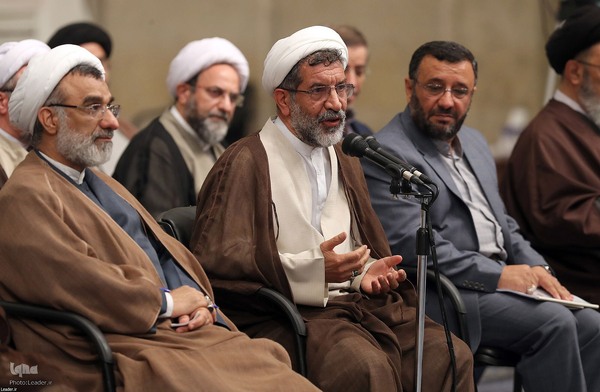 دیدار دست‌اندرکاران کنگره علامه طباطبایی با رهبر معظم انقلاب