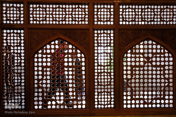 نگاهی به کتابخانه آستان قدس رضوی