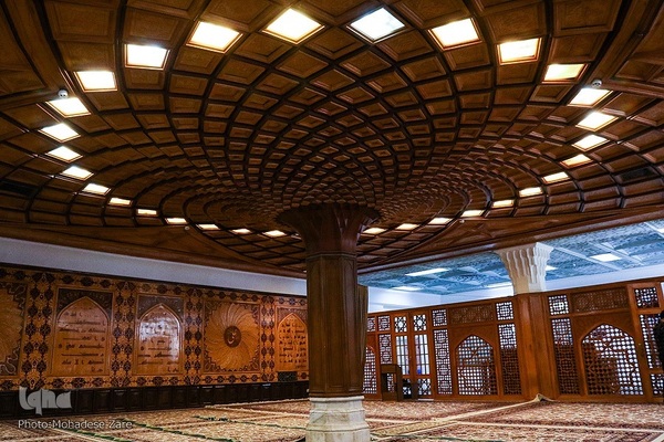 نگاهی به کتابخانه آستان قدس رضوی