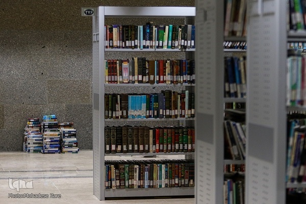نگاهی به کتابخانه آستان قدس رضوی