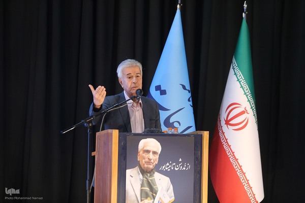 تشییع پیکر زنده‌یاد دکتر محمدعلی اسلامی ندوشن در دانشگاه تهران