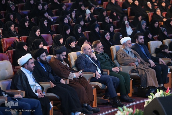 نکوداشت بانوان مبلغ قرآنی