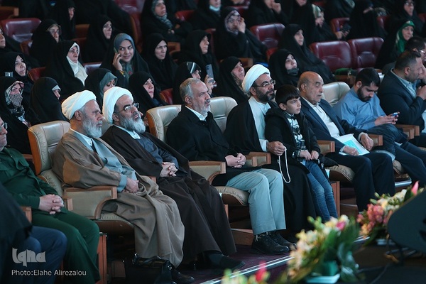 نکوداشت بانوان مبلغ قرآنی