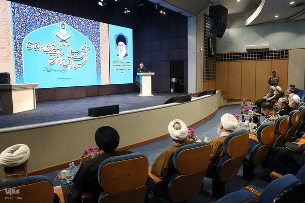 آیین تجلیل از منتخبان قرآنی ارتش