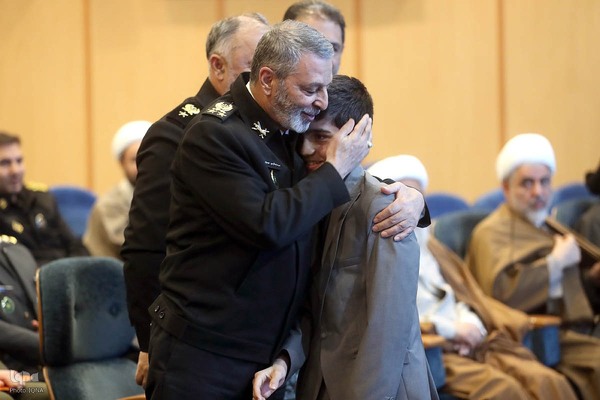 آیین تجلیل از منتخبان قرآنی ارتش