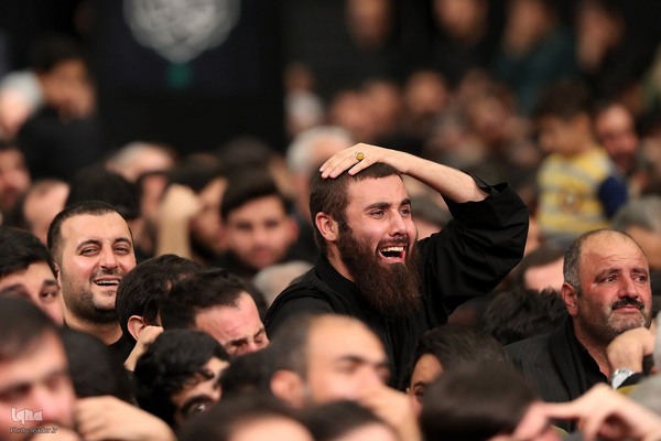 دومین شب مراسم عزاداری حضرت زهرا سلام‌الله‌علیها در حسینیه امام خمینی(ره)