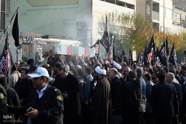 آیین تشییع و تدفین شهید گمنام در وزارت فرهنگ و ارشاد اسلامی