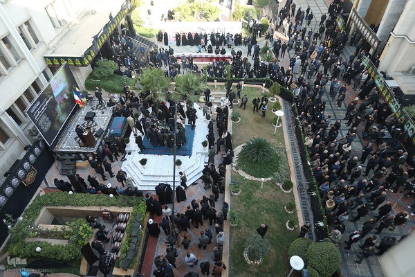 آیین تشییع و تدفین شهید گمنام در وزارت فرهنگ و ارشاد اسلامی