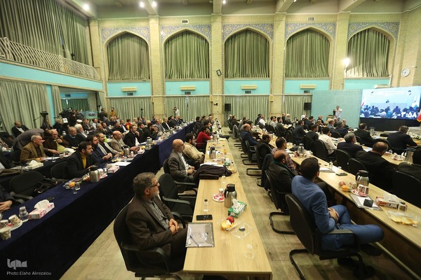 بخش پرسش و پاسخ روز اول هجدهمین نشست تخصصی استادان، قاریان و حافظان قرآن