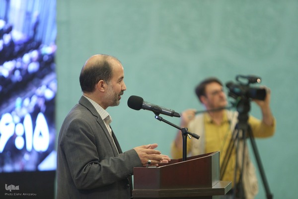 محمدحسین فریدونی در دومین روز ارائه مقالات هجدهمین نشست تخصصی قاریان و حافظان قرآن