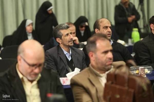 نشست وظایف نهادهای مسئول در فراهم کردن زمینه ارائه تلاوت‌های اثرگذار