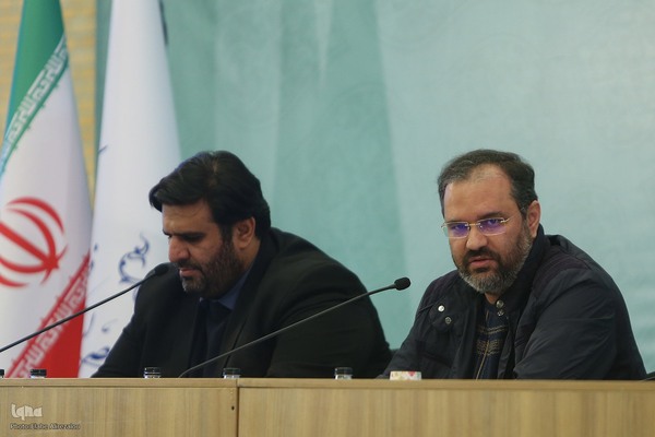 نشست وظایف نهادهای مسئول در فراهم کردن زمینه ارائه تلاوت‌های اثرگذار