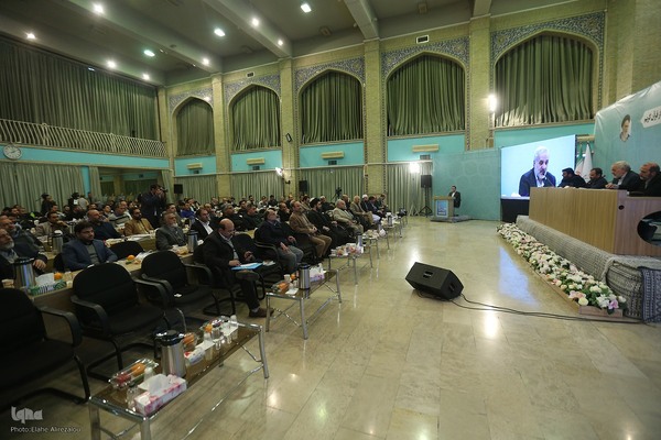 نشست وظایف نهادهای مسئول در فراهم کردن زمینه ارائه تلاوت‌های اثرگذار