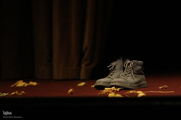 تئاتر مرد به‌ مناسبت چهارمین سالگرد شهادت سپهبد حاج قاسم سلیمانی