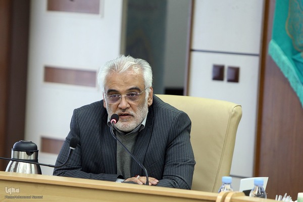 محمدمهدی طهرانچی رئیس دانشگاه آزاد اسلامی در نشست شورای هماهنگی فعالیت‌های قرآن و عترت دانشگاهیان