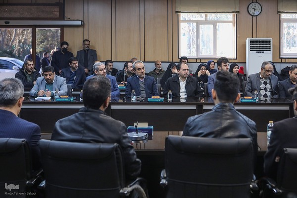 بزرگداشت «سعید ایران» و رونمایی از یادمان زنده‌یاد کاظمی آشتیانی