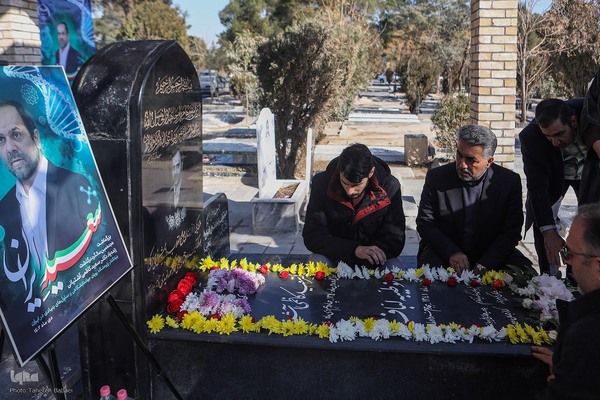 بزرگداشت «سعید ایران» و رونمایی از یادمان زنده‌یاد کاظمی آشتیانی