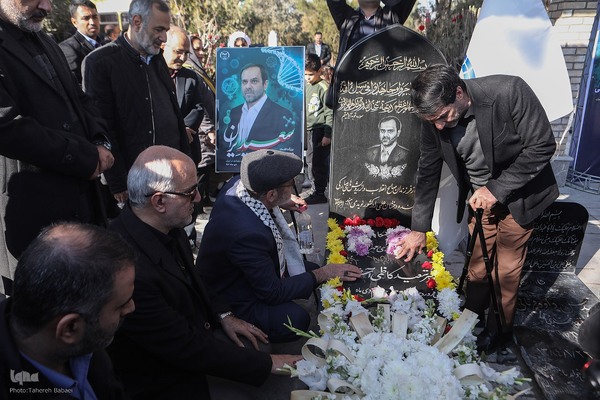 بزرگداشت «سعید ایران» و رونمایی از یادمان زنده‌یاد کاظمی آشتیانی