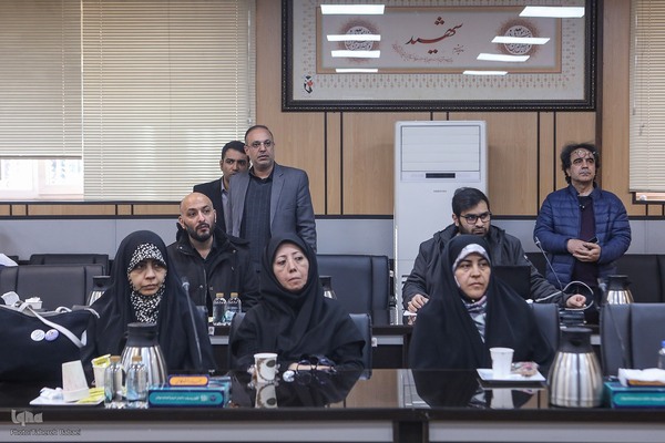 نشست چالش‌های حقوقی و اخلاقی بکارگیری شخص سوم در درمان ناباروری