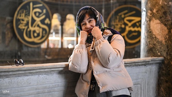 بازدید گردشگران از مسجد ایاصوفیه ترکیه