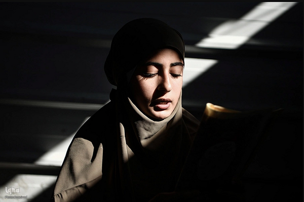 دختران غزه به تحصیل در رشته قرآن و حفظ ادامه می دهند