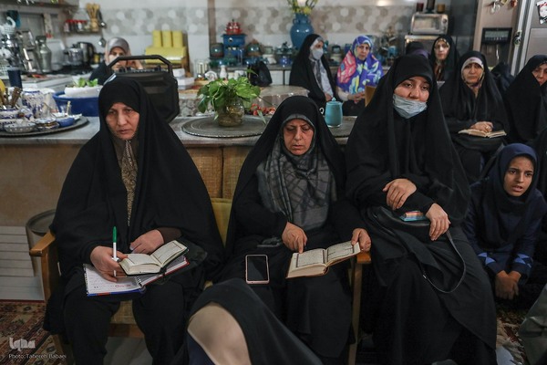 جلسه آموزش قرآن استاد بلده