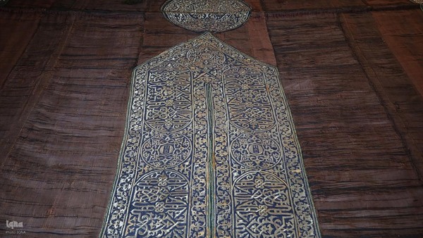 مرمت پرده قدیمی خانه کعبه در ترکیه