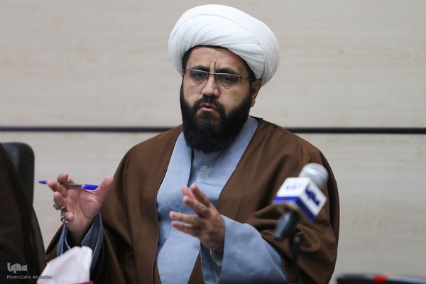 مجمع مشورتی شورای هماهنگی فعالیت‌های قرآن و عترت دانشگاه‌ها