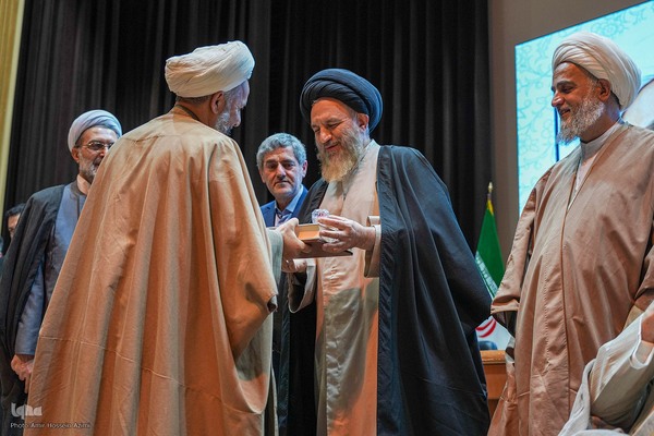 همایش ملی «مهدویت و انقلاب اسلامی»