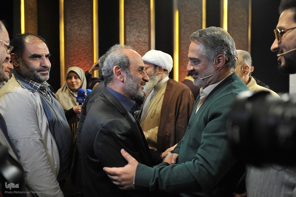 بازدید رئیس سازمان صدا و سیما از برنامه تلویزیونی محفل