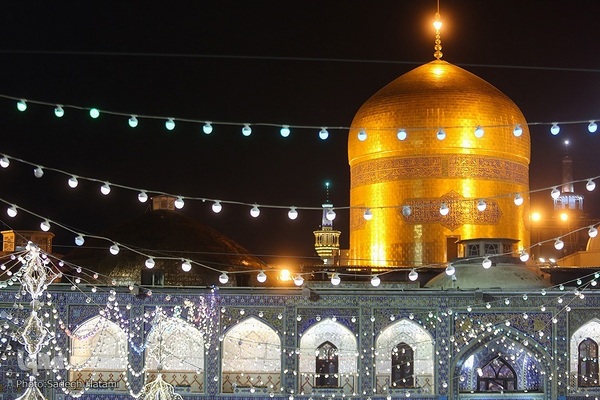 حرم مطهر رضوی در شب نیمه شعبان