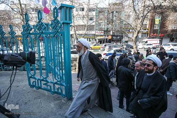 شعبه اخذ رای در حسینیه ارشاد