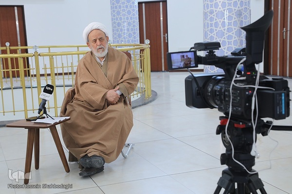 حجت‌الاسلام‌والمسلمین حسین انصاریان