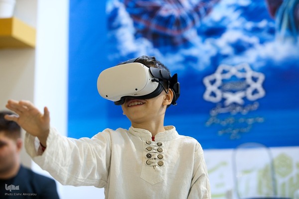 غرفه شهرداری روز سوم نمایشگاه قرآن