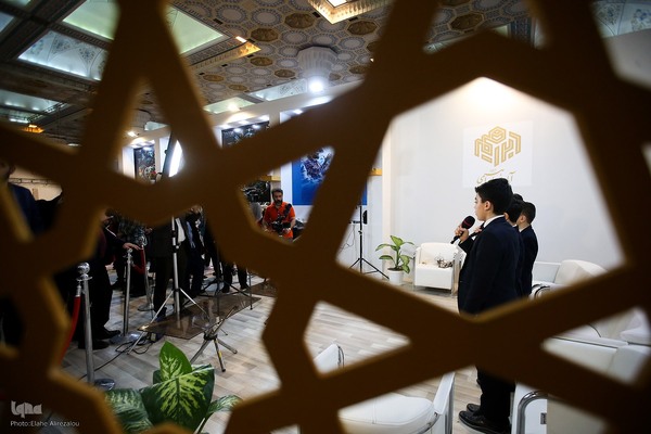 غرفه قرآن و عترت شهرداری در نمایشگاه قرآن