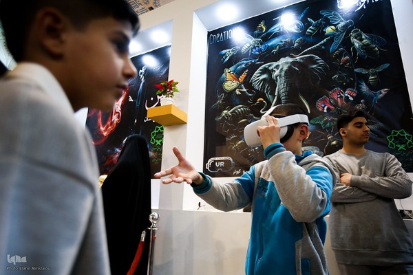 غرفه قرآن و عترت شهرداری در نمایشگاه قرآن