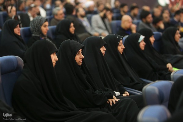 بیست و نهمین آئین تکریم خادمان قرآن کریم