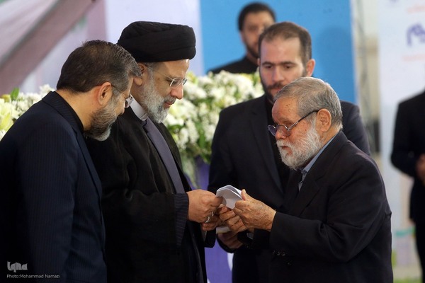 بیست و نهمین آئین تکریم خادمان قرآن کریم